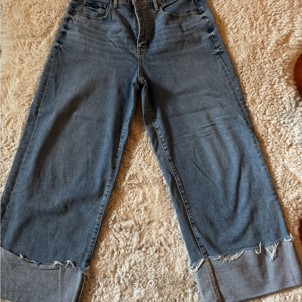 Wide-Leg Jeans with Big Cuff